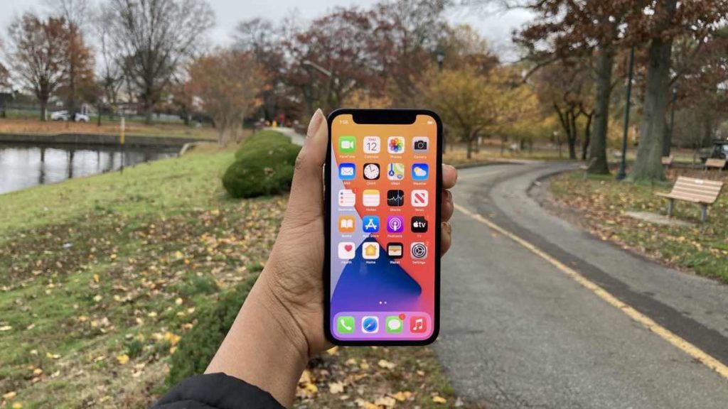 10 Common iOS 15.6 Problems Along With 10 Fixes (2022)