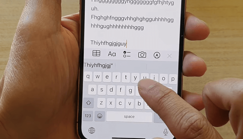 How To Use iOS 16 Haptic Keyboard & Is It Working On iOS 13/15