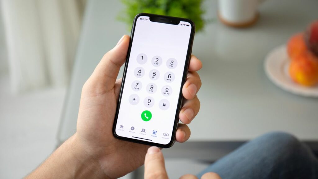 I will help you why you get on your iPhone Call Failed message.