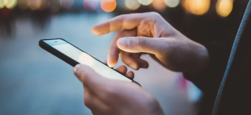 Schedule a Text on iPhone