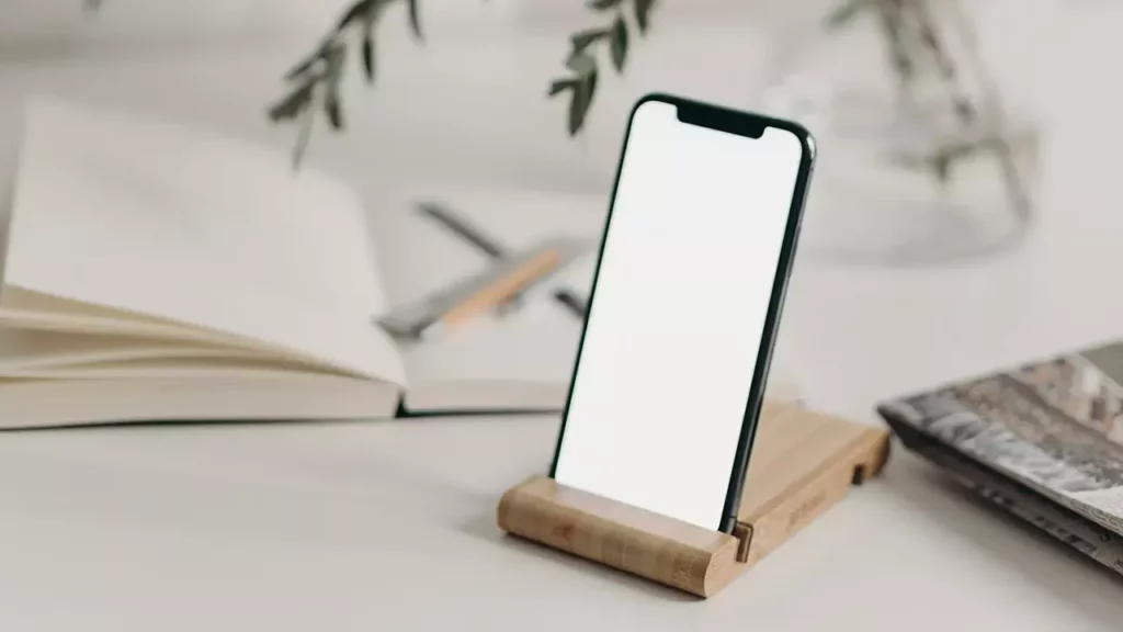 How to Delete Wallpapers on iOS 16 in Just 5 Easy Steps?