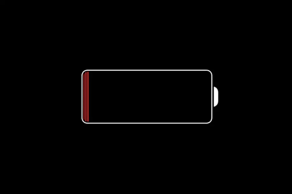 Battery low symbol; What Are iOS 17 Beta 6 Bugs & How to Fix Them