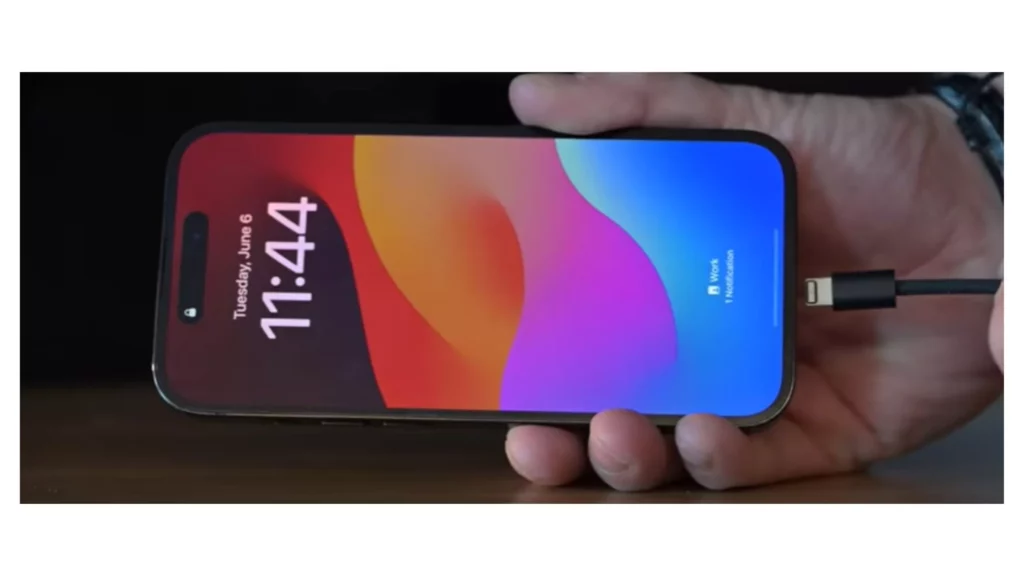 How to Customize Widgets in StandBy Mode in iOS 17 on iPhone?