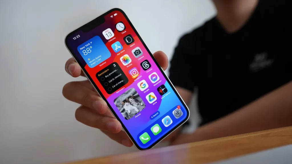 iOS 17; Can You Play Geometry Dash on iOS 17?
